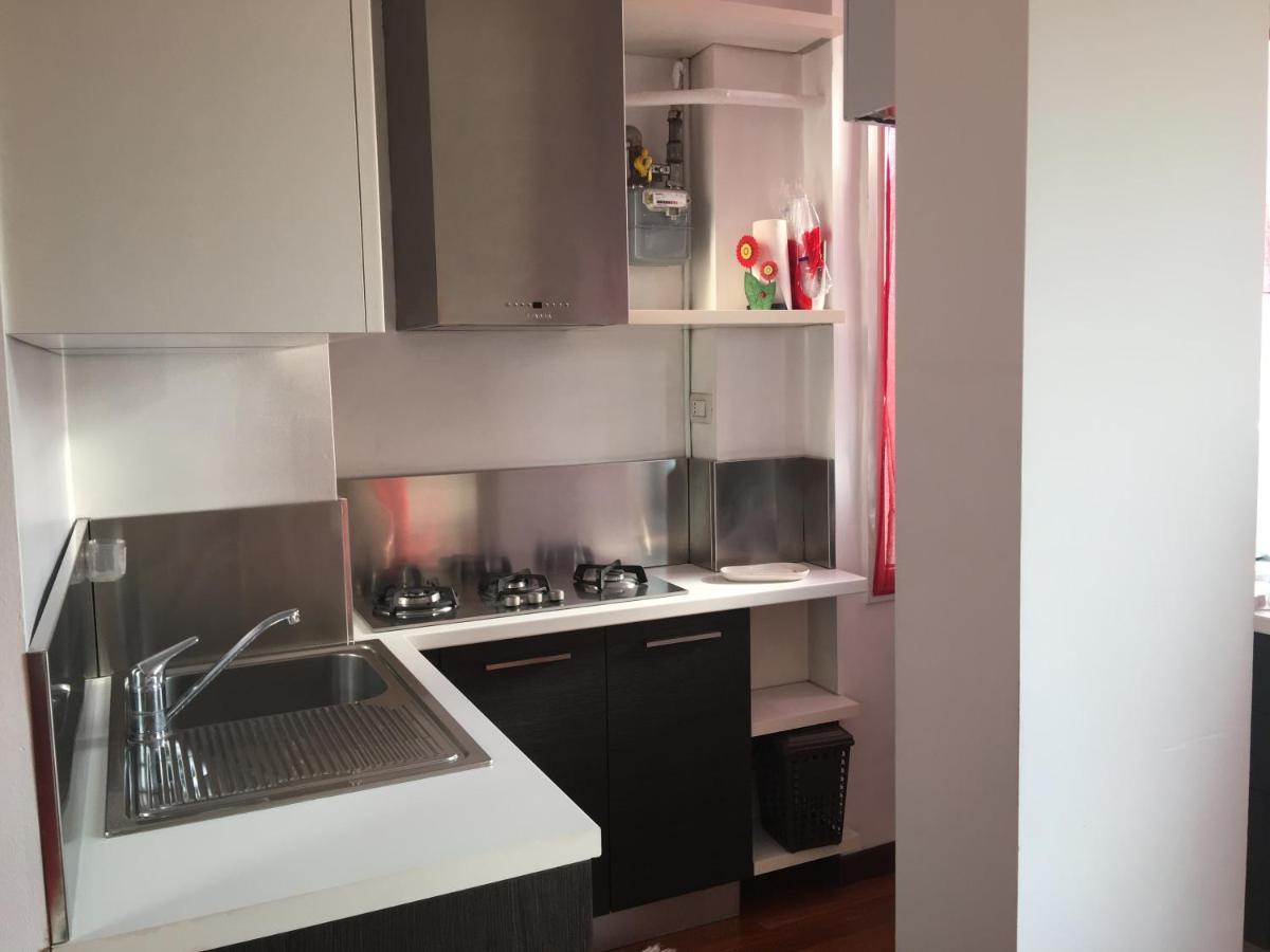 דירות מילאנו Splendido Bilocale Adiacente Metro M5 - Ca Granda מראה חיצוני תמונה